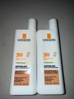 La Roche-Posay Anthelios Tinted Mineral SPF 50 Face Sunscreen Set